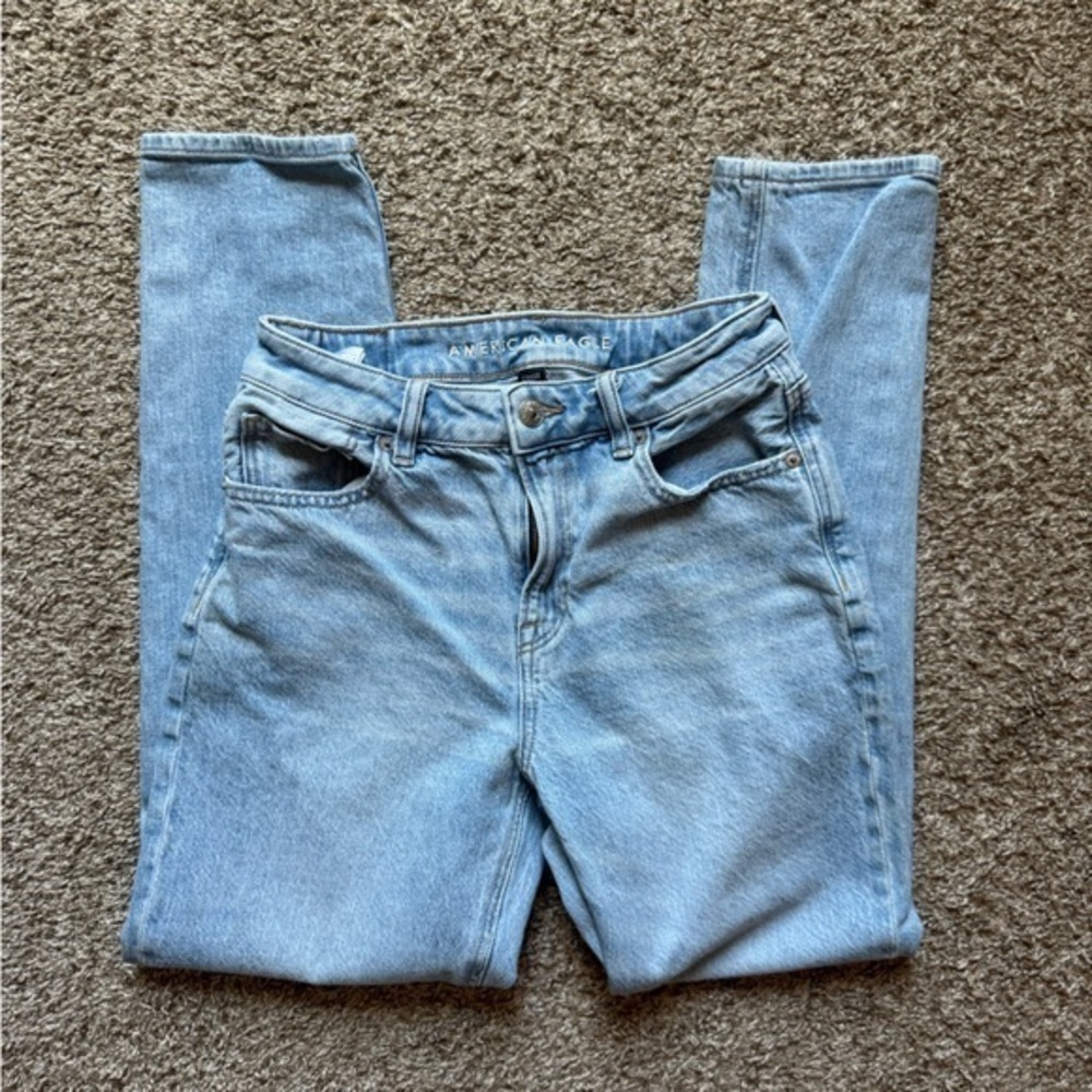 American Eagle AEO Mom Jean